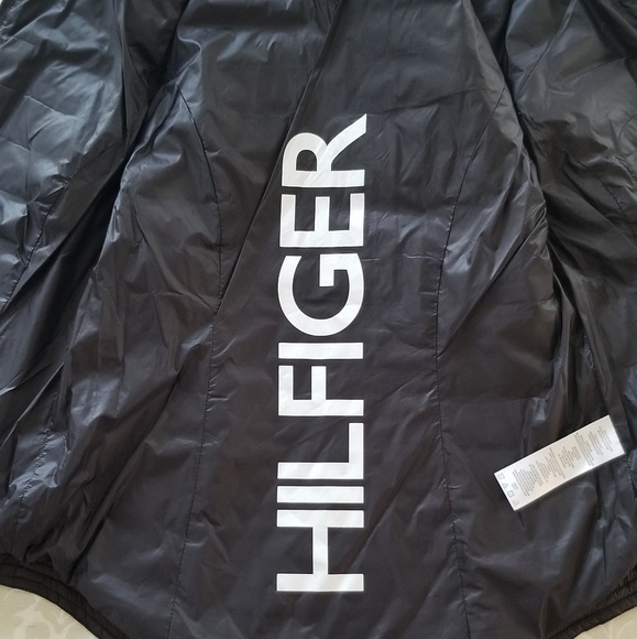 Puffer Vest - Picture 3 of 8